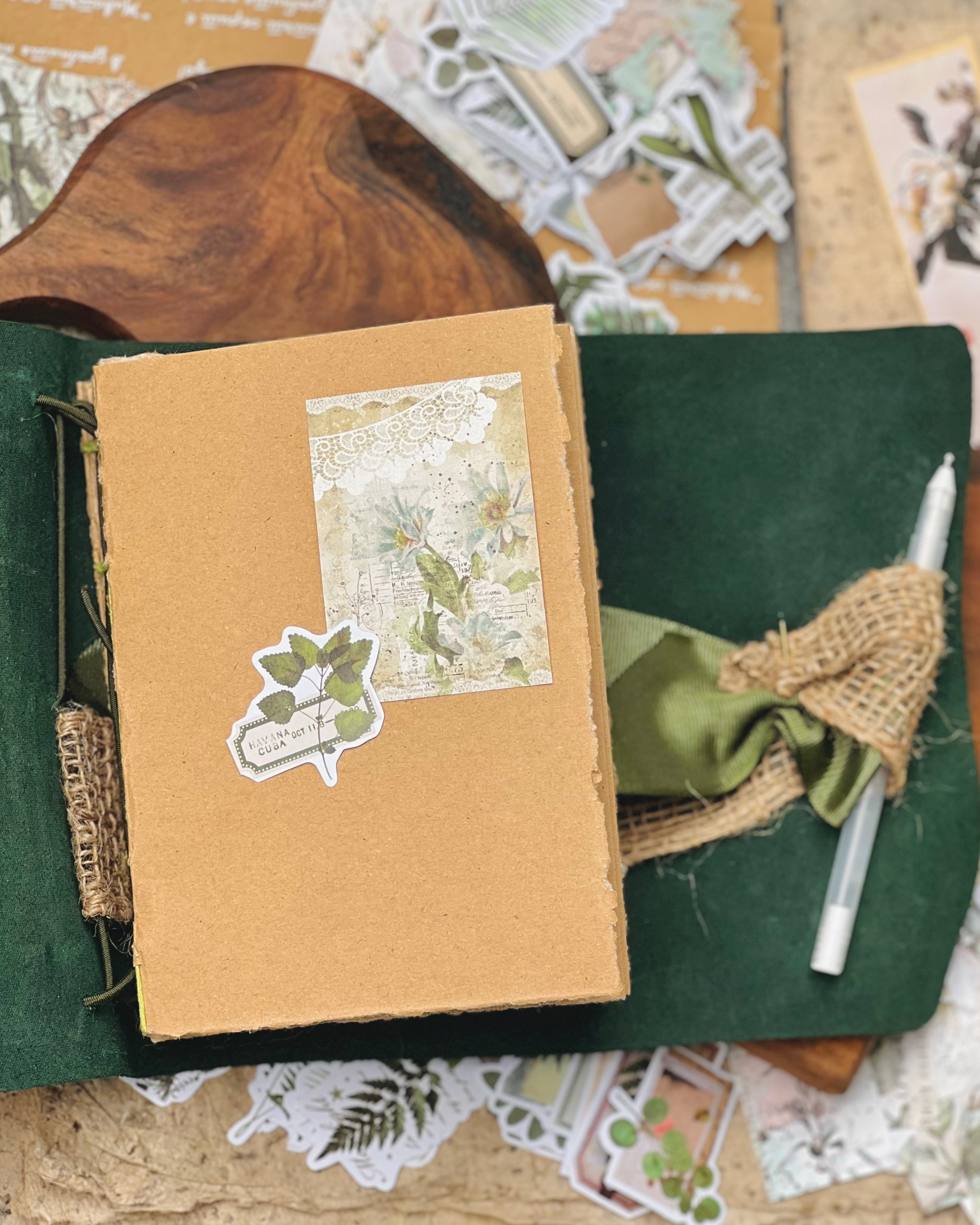 Aлбум Естествена кожа