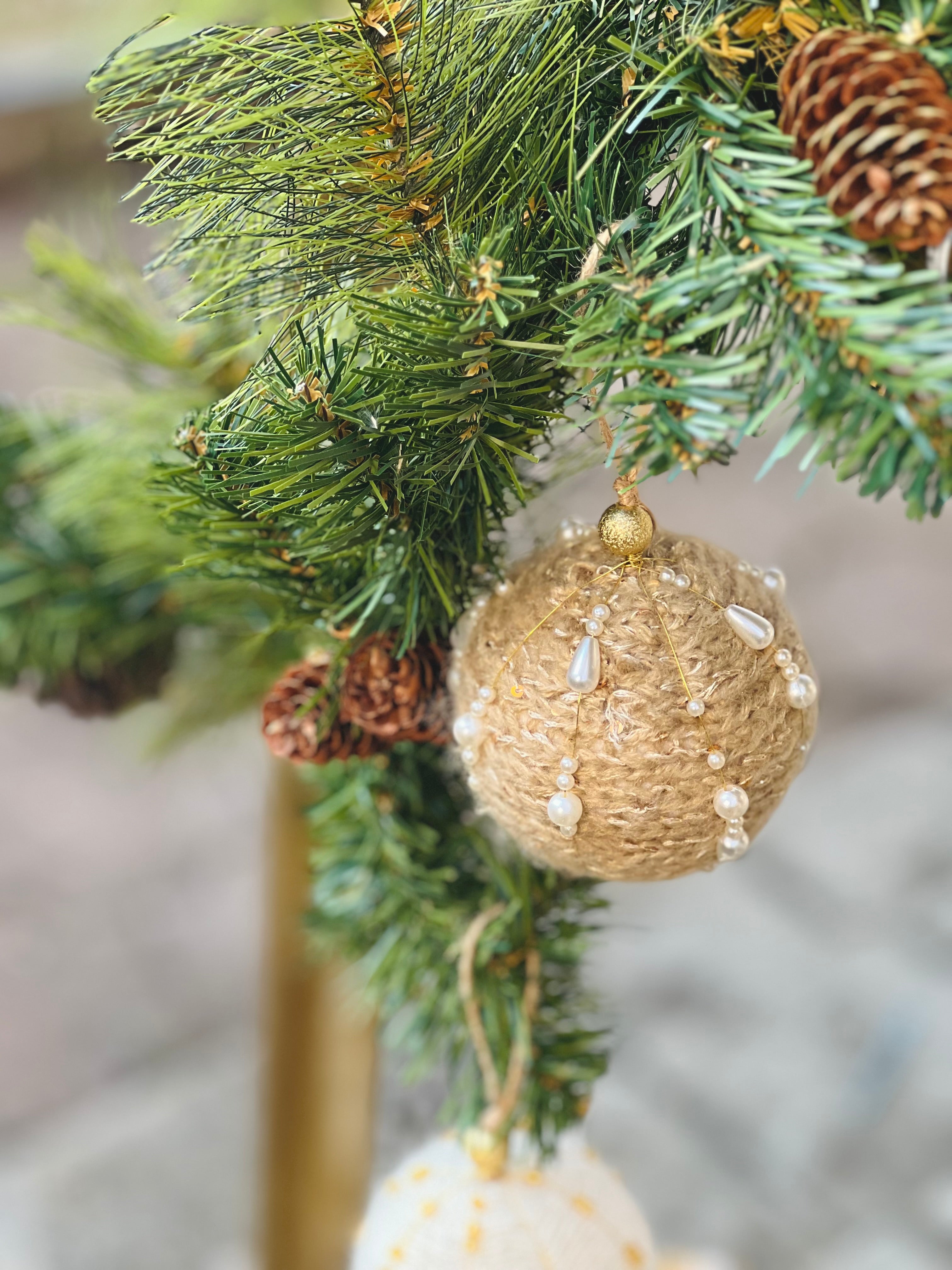 Подаръчна кутия с Орнамент за елха